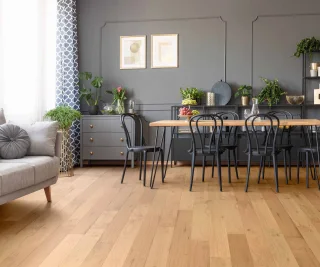 Brushed & UV Oiled Oak Rustic