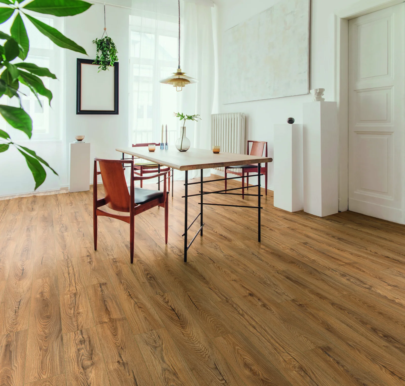 Atlantic 10mm Inca Carpenter Oak - Durable Laminate Flooring