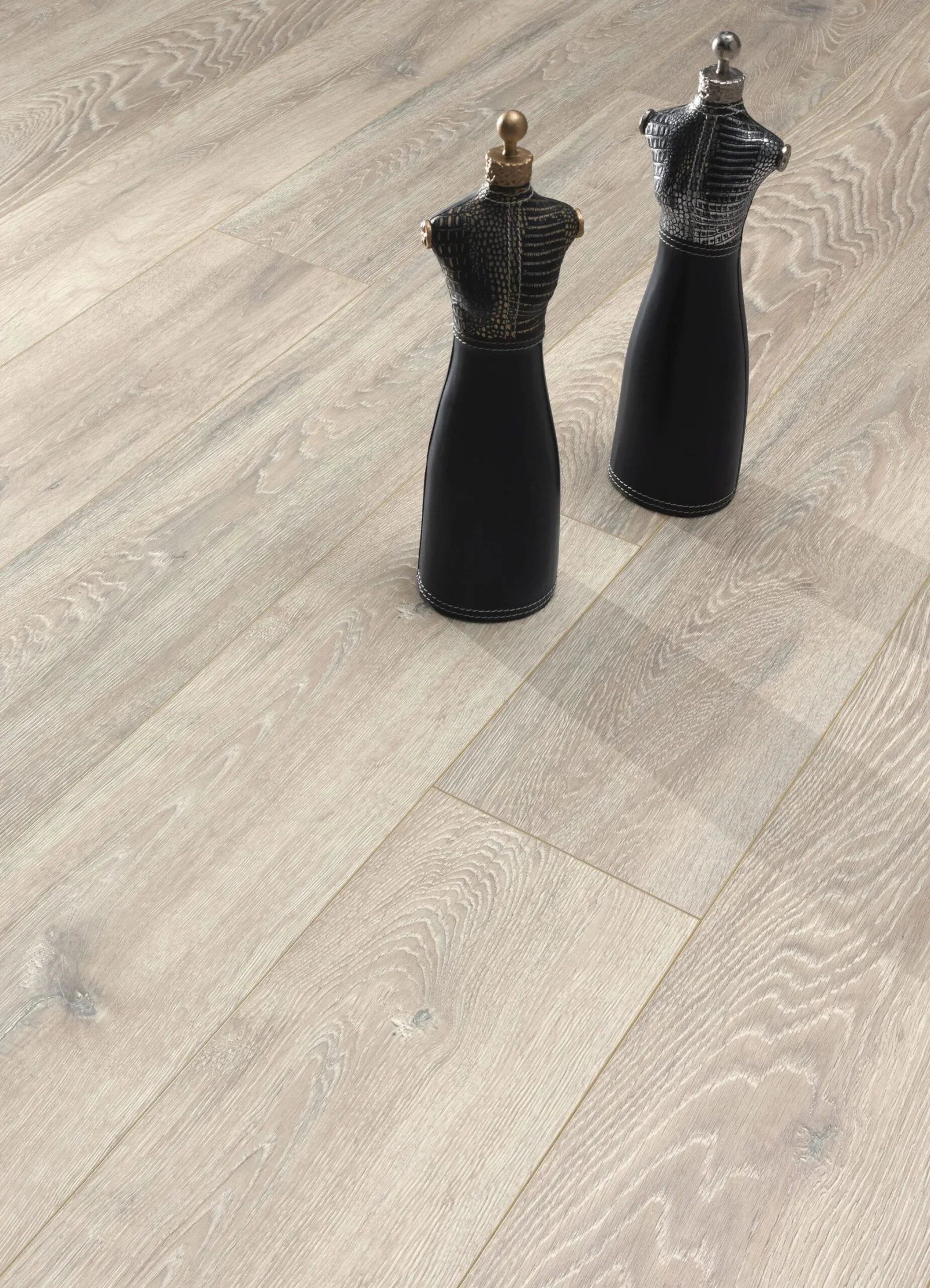 Eurohome Colorado Oak Laminate Flooring - Quality & Style