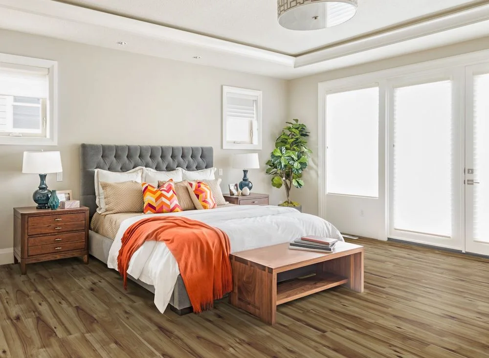 Kaindl Gloss 8mm Hickory Bravo