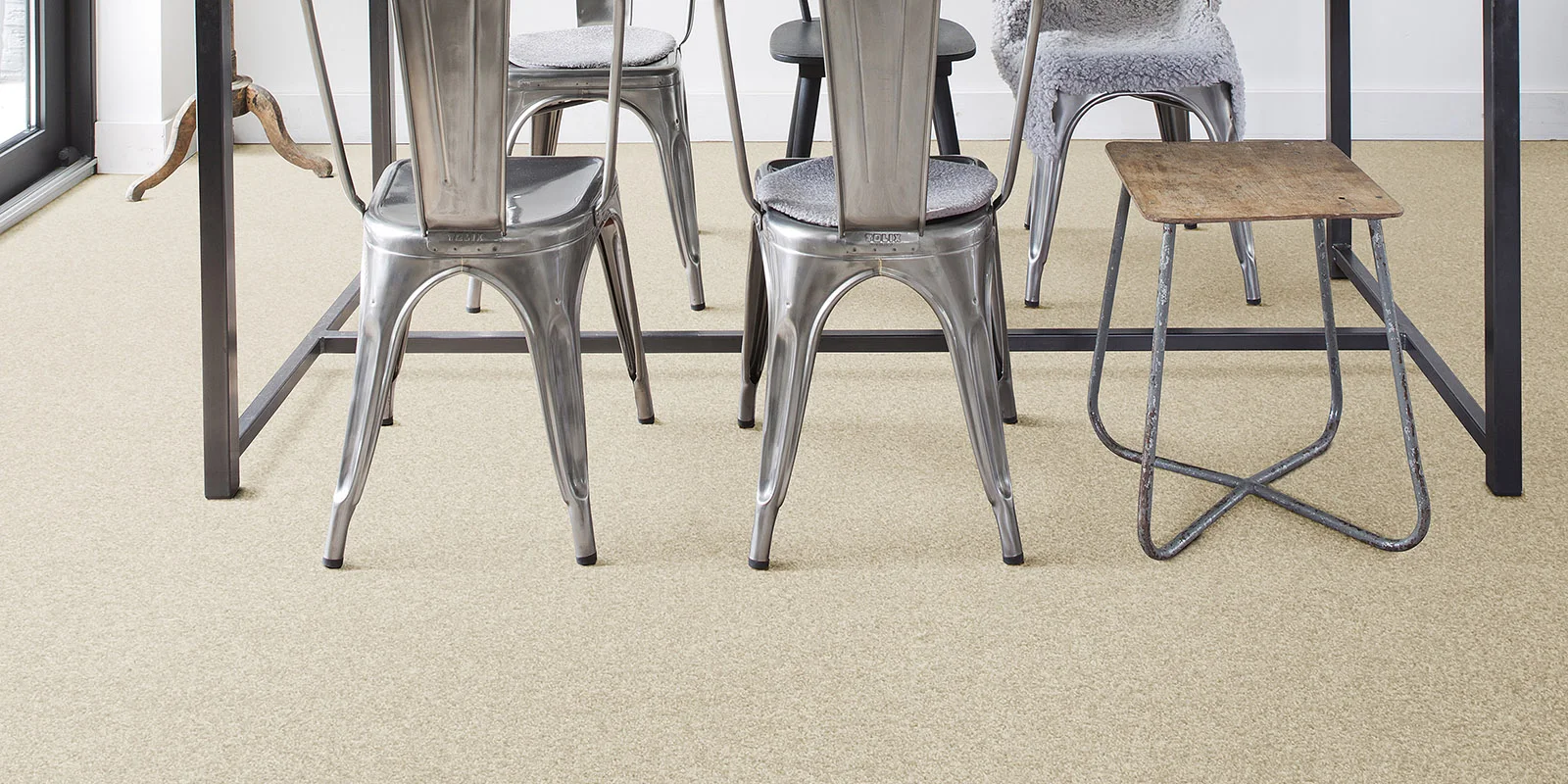 Cassius Carpet by AW - Associated Weavers