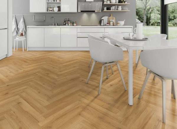 Oak robust natural herringbone